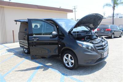 2018 Mercedes-Benz Metris Passenger   - Photo 19 - Van Nuys, CA 91406