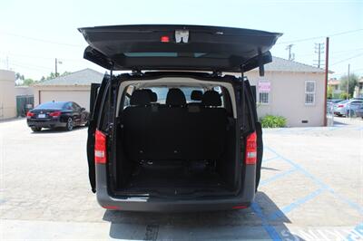 2018 Mercedes-Benz Metris Passenger   - Photo 24 - Van Nuys, CA 91406