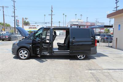 2018 Mercedes-Benz Metris Passenger   - Photo 22 - Van Nuys, CA 91406