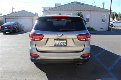 2019 Kia Sorento LX V6   - Photo 6 - Van Nuys, CA 91406