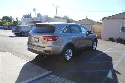 2019 Kia Sorento LX V6   - Photo 7 - Van Nuys, CA 91406