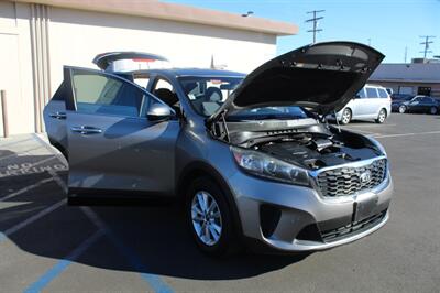 2019 Kia Sorento LX V6   - Photo 23 - Van Nuys, CA 91406