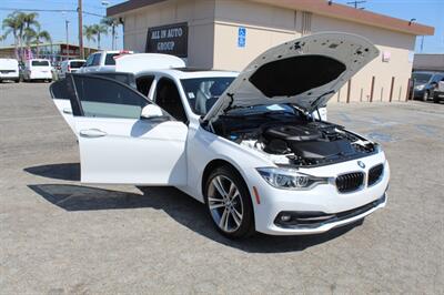 2018 BMW 330i   - Photo 21 - Van Nuys, CA 91406