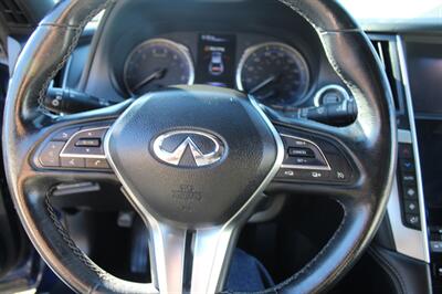 2019 INFINITI Q60 3.0T Luxe   - Photo 18 - Van Nuys, CA 91406