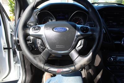 2013 Ford Focus ST   - Photo 19 - Van Nuys, CA 91406