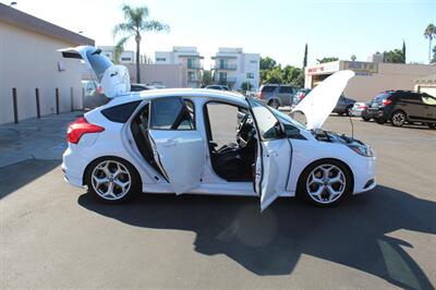 2013 Ford Focus ST   - Photo 29 - Van Nuys, CA 91406