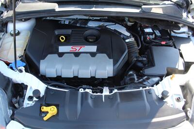 2013 Ford Focus ST   - Photo 21 - Van Nuys, CA 91406