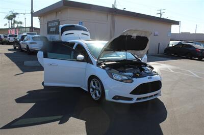 2013 Ford Focus ST   - Photo 22 - Van Nuys, CA 91406