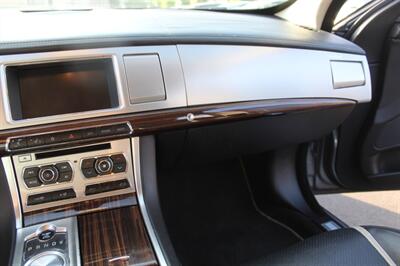 2012 Jaguar XF Portfolio   - Photo 11 - Van Nuys, CA 91406