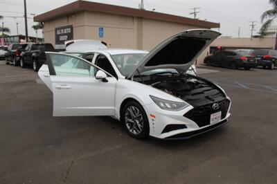 2021 Hyundai SONATA SEL   - Photo 21 - Van Nuys, CA 91406