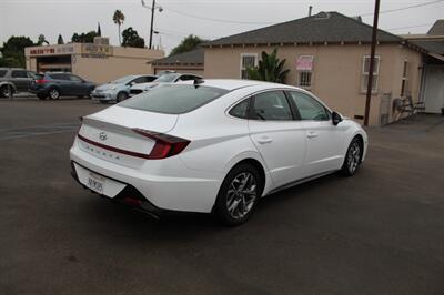 2021 Hyundai SONATA SEL   - Photo 7 - Van Nuys, CA 91406