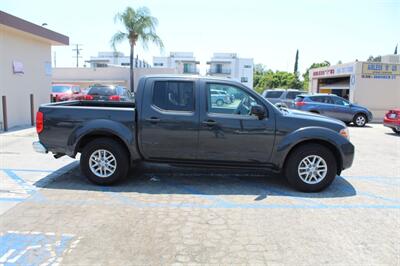 2014 Nissan Frontier S   - Photo 8 - Van Nuys, CA 91406