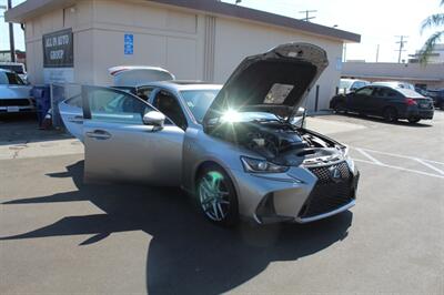 2017 Lexus IS 200t   - Photo 27 - Van Nuys, CA 91406