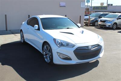 2015 Hyundai Genesis Coupe 3.8   - Photo 1 - Van Nuys, CA 91406