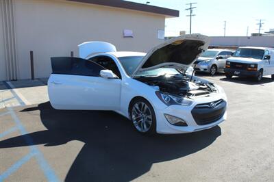 2015 Hyundai Genesis Coupe 3.8   - Photo 17 - Van Nuys, CA 91406