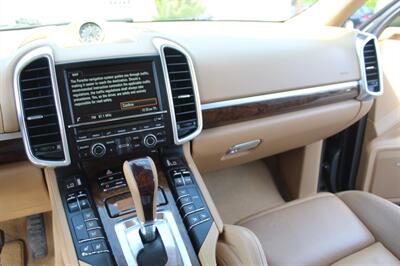 2013 Porsche Cayenne Diesel   - Photo 18 - Van Nuys, CA 91406