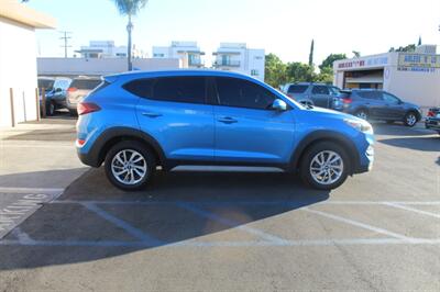 2018 Hyundai TUCSON SE   - Photo 8 - Van Nuys, CA 91406