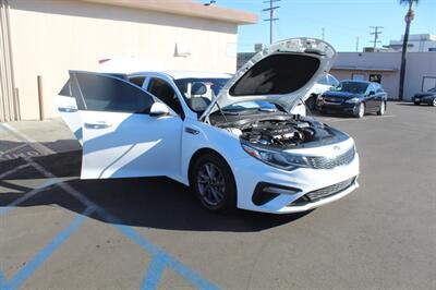 2020 Kia Optima LX   - Photo 22 - Van Nuys, CA 91406