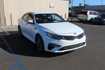 2020 Kia Optima LX   - Photo 1 - Van Nuys, CA 91406