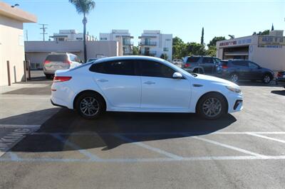 2020 Kia Optima LX   - Photo 8 - Van Nuys, CA 91406