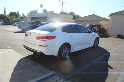 2020 Kia Optima LX   - Photo 7 - Van Nuys, CA 91406