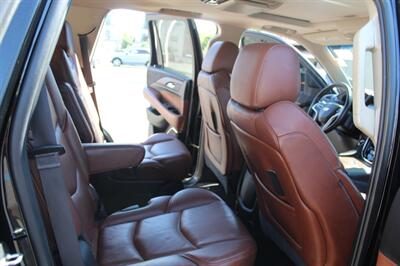 2016 Cadillac Escalade Luxury Collection   - Photo 14 - Van Nuys, CA 91406