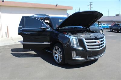 2016 Cadillac Escalade Luxury Collection   - Photo 24 - Van Nuys, CA 91406