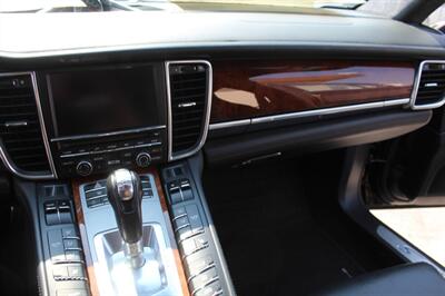 2012 Porsche Panamera Turbo   - Photo 19 - Van Nuys, CA 91406