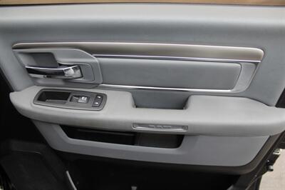 2020 RAM 1500 Classic SLT   - Photo 14 - Van Nuys, CA 91406