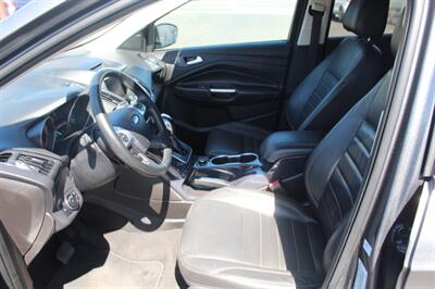 2014 Ford Escape Titanium   - Photo 9 - Van Nuys, CA 91406