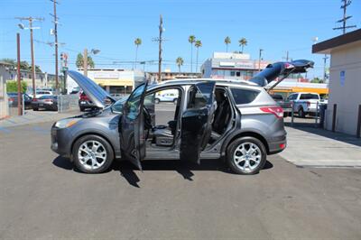 2014 Ford Escape Titanium   - Photo 25 - Van Nuys, CA 91406