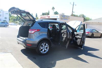 2014 Ford Escape Titanium   - Photo 28 - Van Nuys, CA 91406