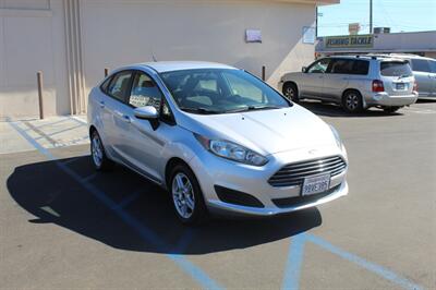 2019 Ford Fiesta SE   - Photo 1 - Van Nuys, CA 91406