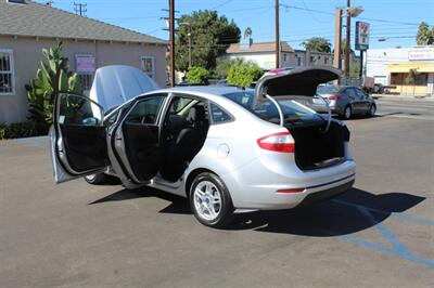 2019 Ford Fiesta SE   - Photo 26 - Van Nuys, CA 91406