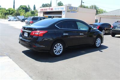 2019 Nissan Sentra SV   - Photo 7 - Van Nuys, CA 91406