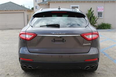 2017 Maserati Levante S   - Photo 6 - Van Nuys, CA 91406