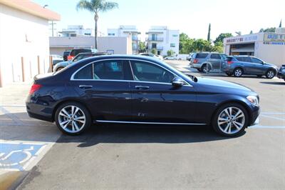 2018 Mercedes-Benz C 300   - Photo 8 - Van Nuys, CA 91406