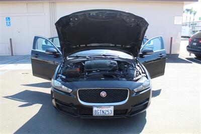 2019 Jaguar XE 25t   - Photo 24 - Van Nuys, CA 91406