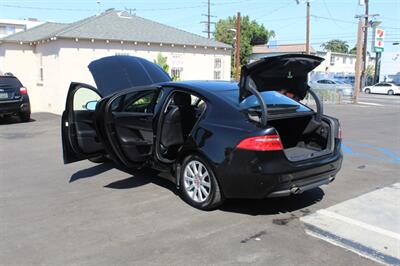 2019 Jaguar XE 25t   - Photo 27 - Van Nuys, CA 91406