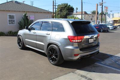 2013 Jeep Grand Cherokee SRT8   - Photo 5 - Van Nuys, CA 91406