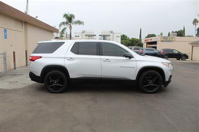 2018 Chevrolet Traverse LS   - Photo 8 - Van Nuys, CA 91406