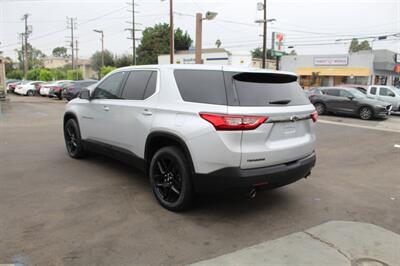 2018 Chevrolet Traverse LS   - Photo 5 - Van Nuys, CA 91406