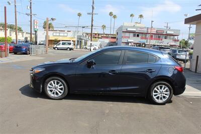 2018 Mazda Mazda3 Sport   - Photo 4 - Van Nuys, CA 91406