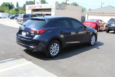 2018 Mazda Mazda3 Sport   - Photo 7 - Van Nuys, CA 91406