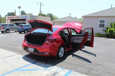 2020 Hyundai ELANTRA SEL   - Photo 28 - Van Nuys, CA 91406