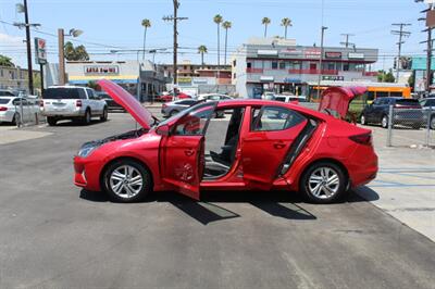 2020 Hyundai ELANTRA SEL   - Photo 25 - Van Nuys, CA 91406