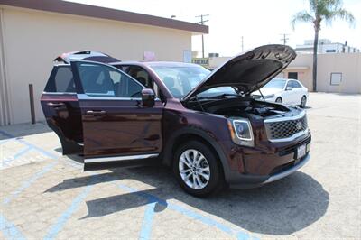 2020 Kia Telluride LX   - Photo 23 - Van Nuys, CA 91406