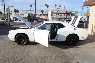 2013 Dodge Challenger R/T Plus   - Photo 22 - Van Nuys, CA 91406