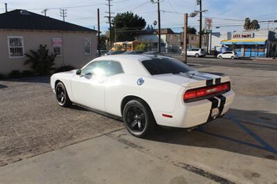 2013 Dodge Challenger R/T Plus   - Photo 5 - Van Nuys, CA 91406