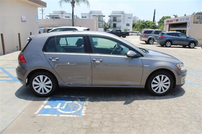 2015 Volkswagen e-Golf Limited Edition   - Photo 8 - Van Nuys, CA 91406